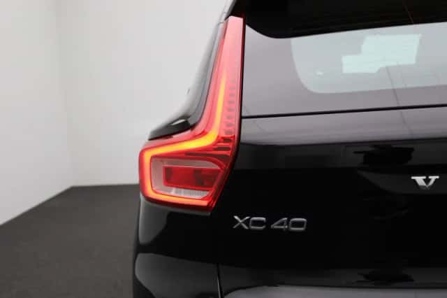 Volvo XC40 (2021) thumbnail 36