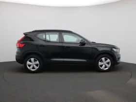 Volvo XC40 thumbnail 6