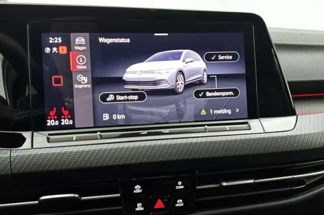 Volkswagen Golf (2024) thumbnail 12