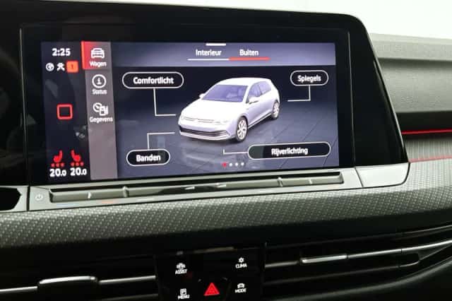 Volkswagen Golf (2024) thumbnail 13