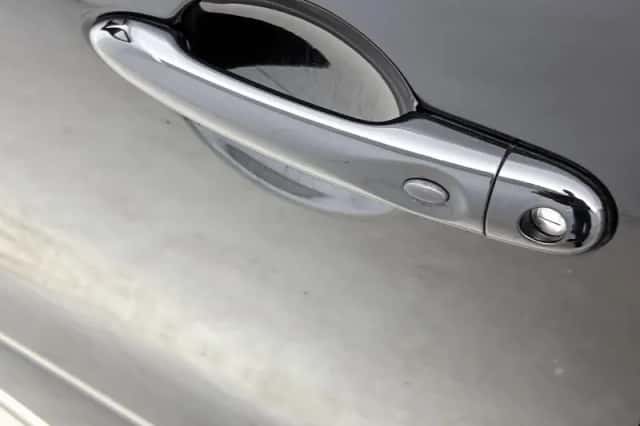 Renault Clio (2020) thumbnail 18