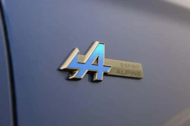 Renault Austral (2023) thumbnail 40