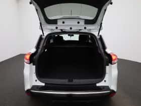 Renault Clio thumbnail 11