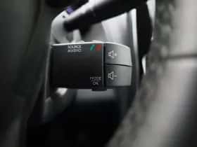 Renault Clio thumbnail 24