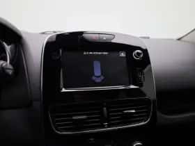 Renault Clio thumbnail 25