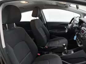 Kia Rio thumbnail 33