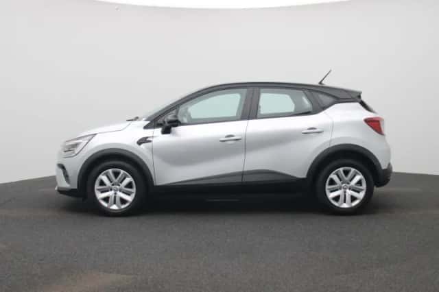 Renault Captur (2022) thumbnail 4