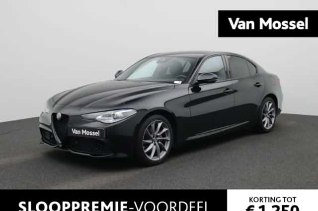 Alfa Romeo Giulia (2023) thumbnail 1