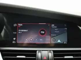 Alfa Romeo Giulia (2023) thumbnail 21