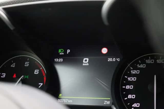 Alfa Romeo Giulia (2023) thumbnail 24
