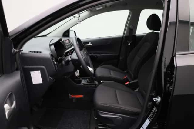 Kia Picanto (2021) thumbnail 9