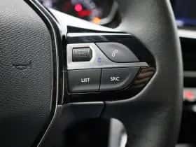 Peugeot 208 (2022) thumbnail 15