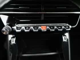 Peugeot 208 (2022) thumbnail 19