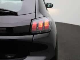 Peugeot 208 (2022) thumbnail 32