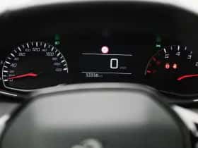 Peugeot 208 (2022) thumbnail 8