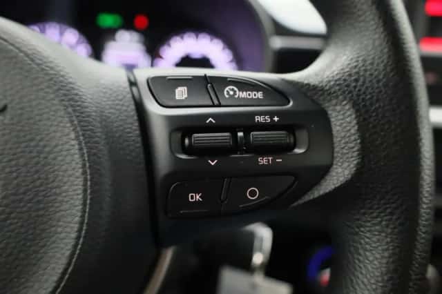 Kia Picanto (2021) thumbnail 15