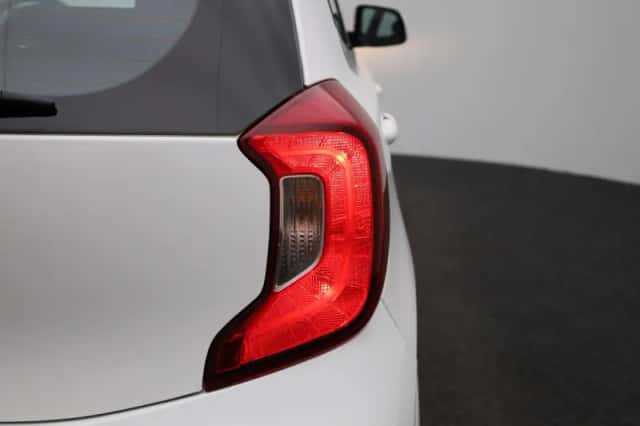 Kia Picanto (2021) thumbnail 29