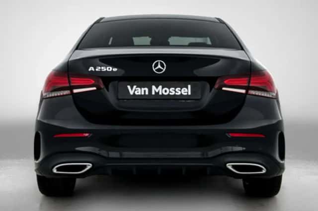 Mercedes-Benz A-Klasse (2022) thumbnail 3