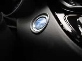 Toyota C-HR thumbnail 22