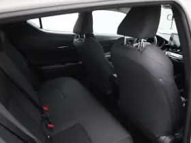 Toyota C-HR (2021) thumbnail 29