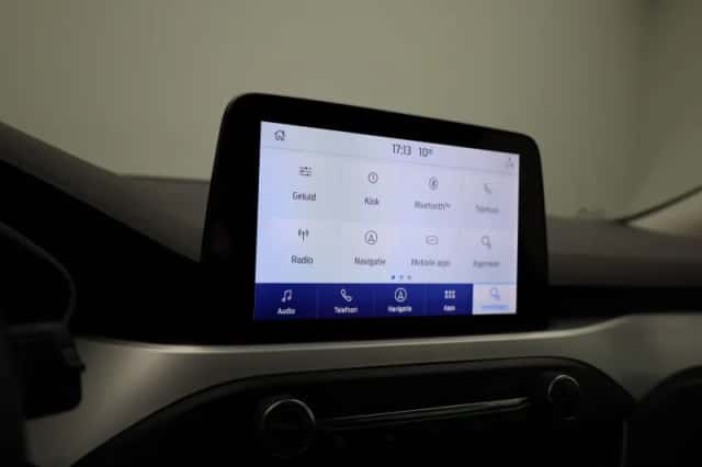 Ford Focus (2021) thumbnail 23