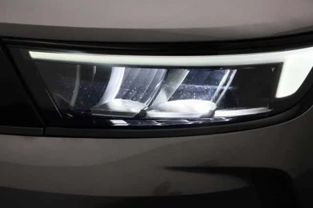 Opel Astra (2023) thumbnail 13