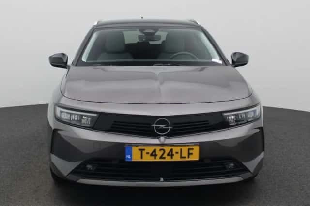 Opel Astra (2023) thumbnail 3