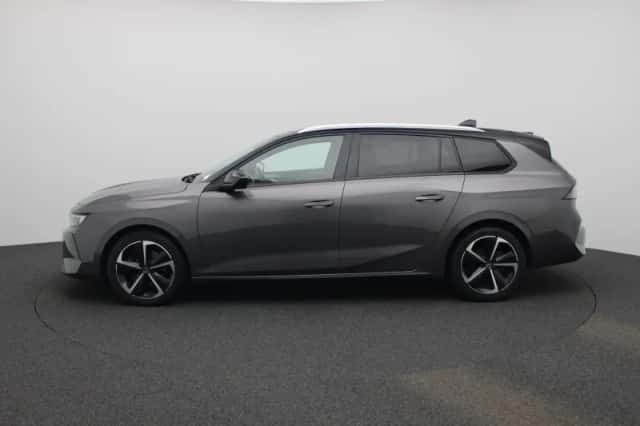 Opel Astra (2023) thumbnail 4