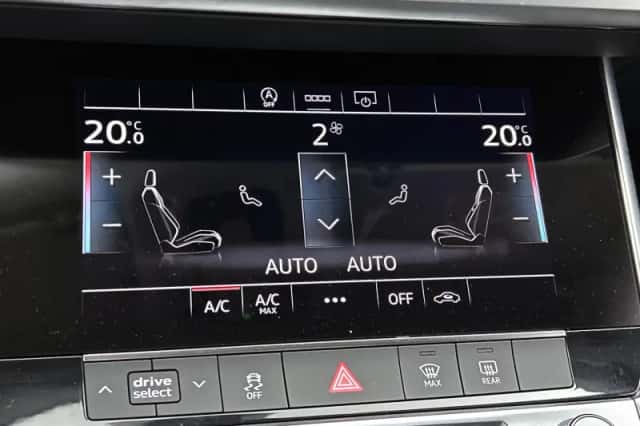 Audi A6 (2021) thumbnail 23