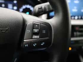 Ford Focus thumbnail 11