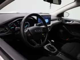 Ford Focus thumbnail 21