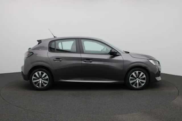 Peugeot 208 (2023) thumbnail 6