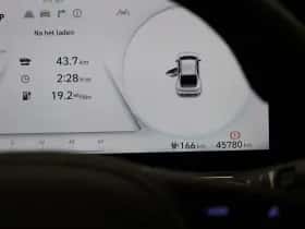 Hyundai Ioniq 6 thumbnail 8