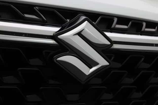 Suzuki S-Cross (2023) thumbnail 35