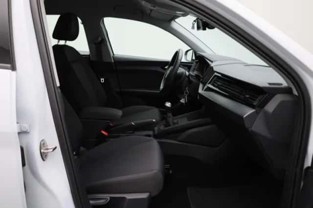 Audi A1 (2023) thumbnail 29
