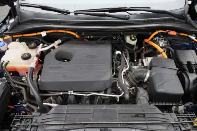 Ford Kuga (2021) thumbnail 37