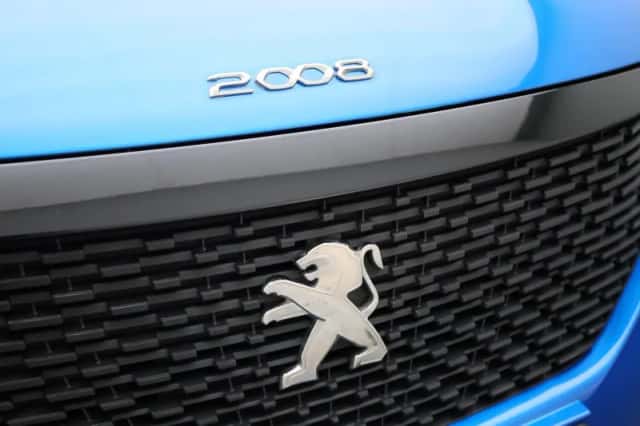 Peugeot 2008 (2022) thumbnail 32