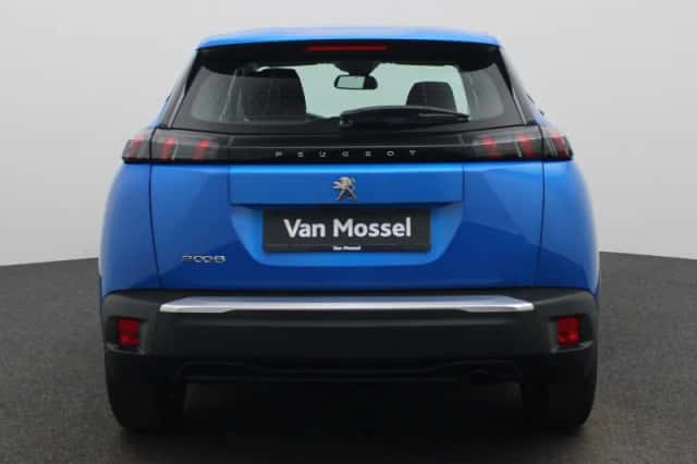 Peugeot 2008 (2022) thumbnail 5