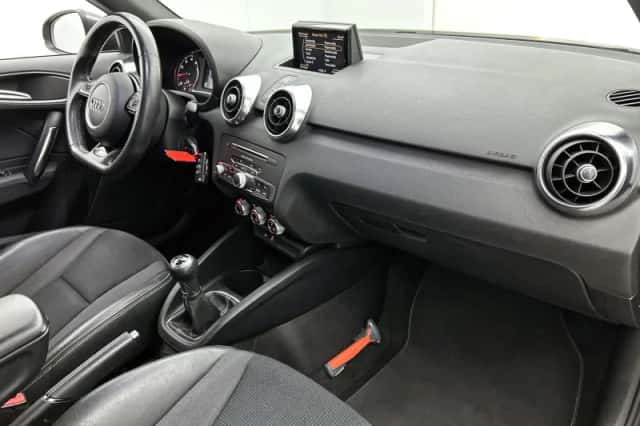Audi A1 (2019) thumbnail 21