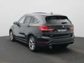 BMW X1 thumbnail 2