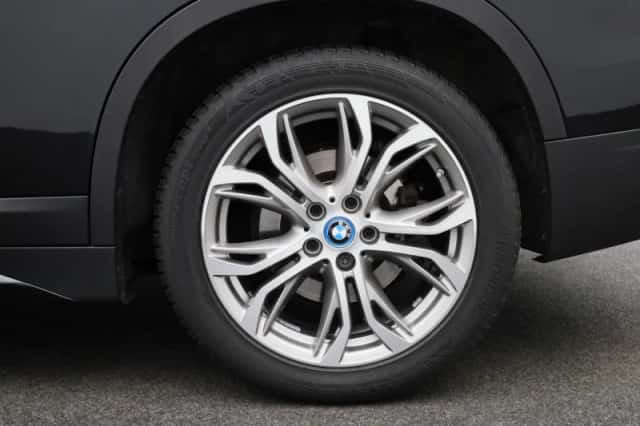 BMW X1 (2022) thumbnail 13