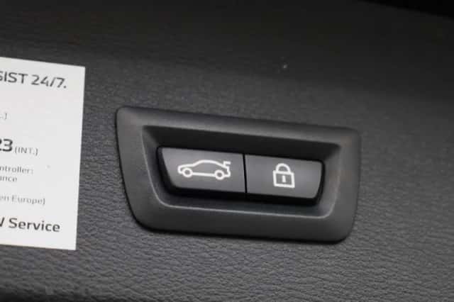 BMW X1 (2022) thumbnail 15