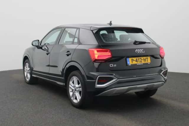 Audi Q2 (2022) thumbnail 2