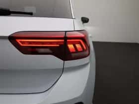 Volkswagen T-Roc thumbnail 36