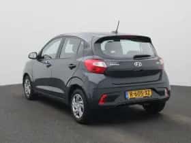 Hyundai i10 (2022) thumbnail 2