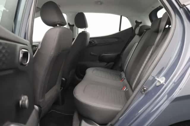 Hyundai i10 (2022) thumbnail 12