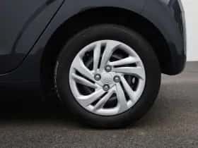 Hyundai i10 (2022) thumbnail 13