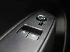 Hyundai i10 (2022) thumbnail 25