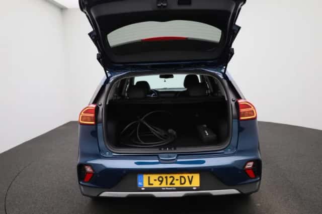 Kia Niro (2021) thumbnail 11