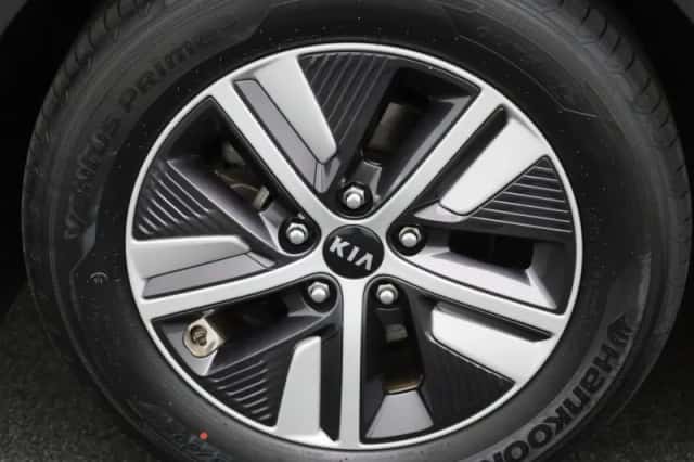 Kia Niro (2021) thumbnail 12